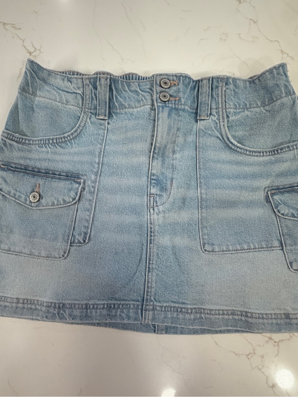 American Eagle Outfitters Light Wash Denim Mini Skirt with Cargo Pockets
